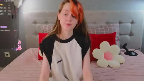 Stella online show from 04-30-26, 04:41