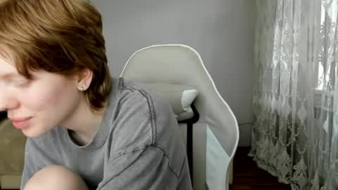 Snapshot of stellaswen chatting on 06-05-26, 12:00 S T E L L A online show from 06-05-26, 12:00