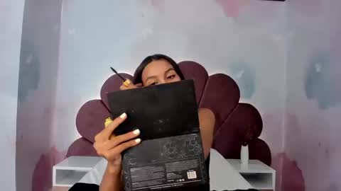 Stefff  online show from 03-20-26, 04:23