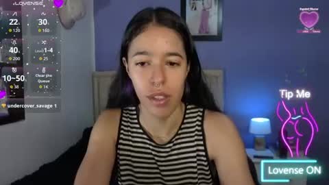 Snapshot of stephania_t chatting on 06-26-26, 01:04 Stephania online show from 06-26-26, 01:04