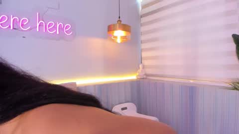 Stephany  online show from 11-17-25, 04:57