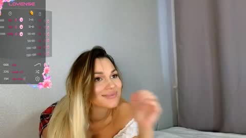 Stephany online show from 12-03-25, 02:52