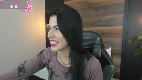 S T E P H A N Y A online show from 04-13-26, 08:36