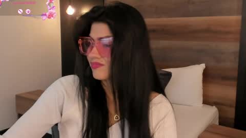 Snapshot of stephanya_ chatting on 04-23-26, 08:00 S T E P H A N Y A online show from 04-23-26, 08:00