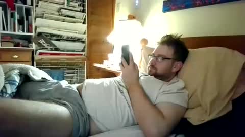 Ian23602 online show from 06-16-26, 02:58