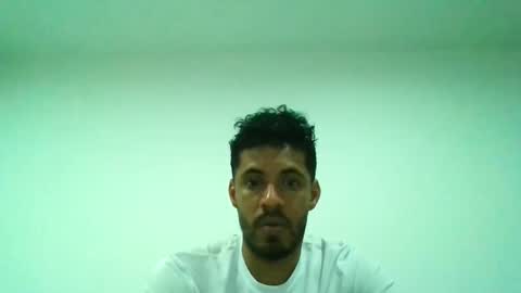 Snapshot of steven_smith05 chatting on 04-15-26, 01:56 Esteban online show from 04-15-26, 01:56