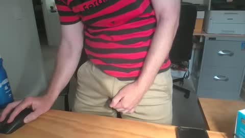 SteveTheTigerr online show from 01-19-26, 04:38