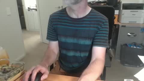 SteveTheTigerr online show from 03-25-26, 03:56