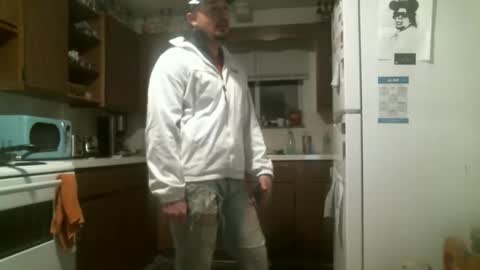 Snapshot of stickey4areason chatting on 02-16-26, 12:51 stickey online show from 02-16-26, 12:51