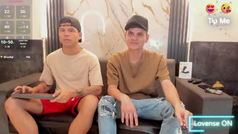 friends online show from 03-28-26, 05:07