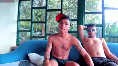 StivennCardona online show from 03-26-26, 02:44