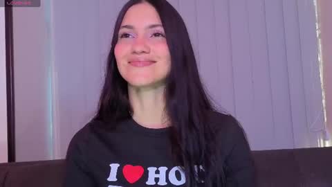 Snapshot of stonned_candy chatting on 06-21-26, 10:34 Liz online show from 06-21-26, 10:34