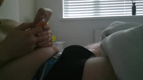 str8laddd online show from 05-10-26, 07:02