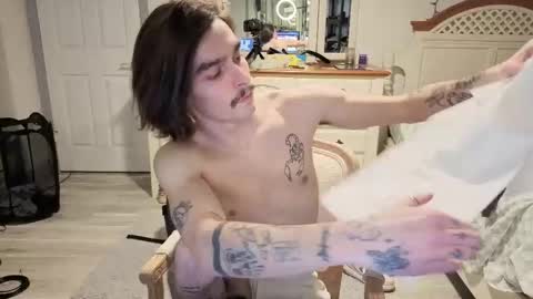 str8whiteboy21 online show from 02-17-26, 05:04