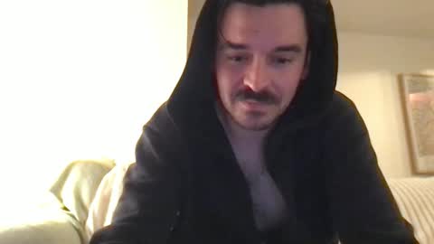 Snapshot of straitnarrow chatting on 04-09-26, 06:19 Strait n Narrow online show from 04-09-26, 06:19