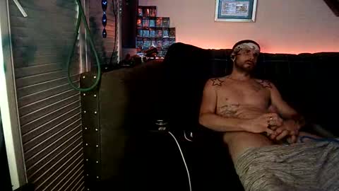 straitpipermann22 online show from 04-02-26, 02:09