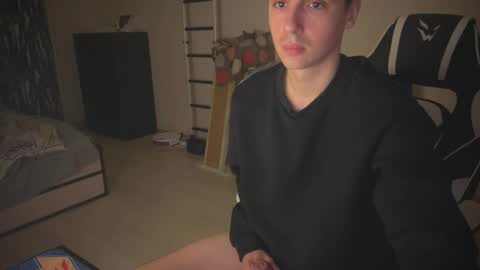 Ray online show from 11-06-25, 03:13