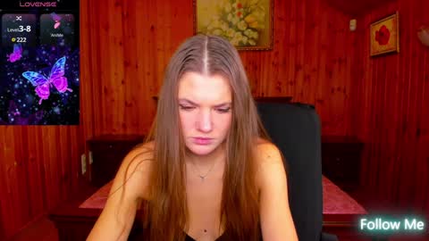 Strawberrylux online show from 12-11-24, 07:20