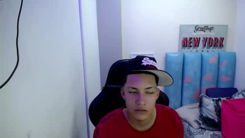 Street online show from 04-18-26, 08:31