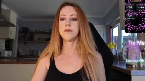 Amorina online show from 05-01-26, 09:36