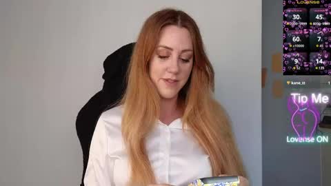 Amorina online show from 05-19-26, 06:14