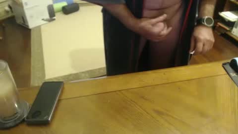 stromg2000 online show from 12-22-24, 05:32