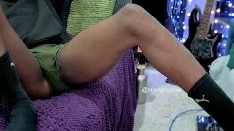 strongmellow online show from 02-11-26, 06:35