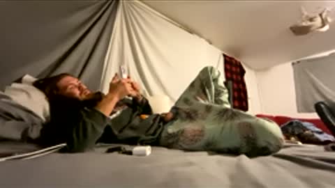 strumie3534336684 online show from 12-01-25, 04:50