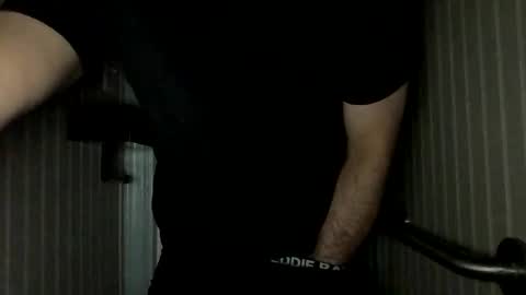 Snapshot of stud55231121 chatting on 05-10-26, 12:32 Stud55 online show from 05-10-26, 12:32