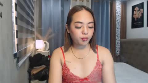 Snapshot of studqueendomi chatting on 12-23-25, 01:14 studqueendomi online show from 12-23-25, 01:14