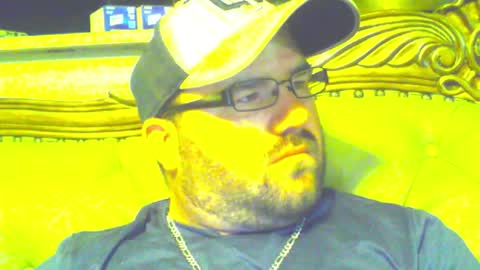 Snapshot of sub_michael41 chatting on 06-17-26, 02:36 sub_michael41 online show from 06-17-26, 02:36
