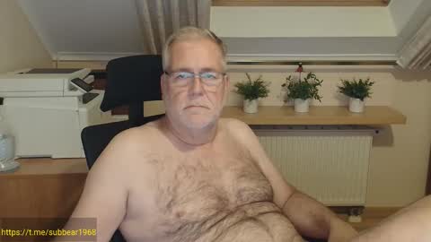 Snapshot of subbear1968 chatting on 06-03-26, 10:48 subbear1968 online show from 06-03-26, 10:48