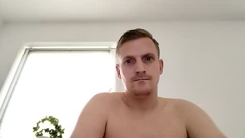 Snapshot of subforserve chatting on 10-03-25, 11:18 subforserve online show from 10-03-25, 11:18