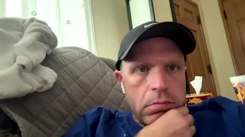 submissivebrett381 online show from 07-16-26, 08:48