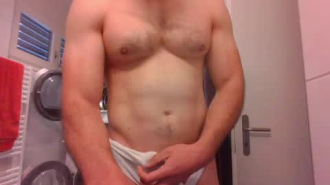 Snapshot of subsl4ve1998 chatting on 05-07-26, 08:31 subsl4ve1998 online show from 05-07-26, 08:31