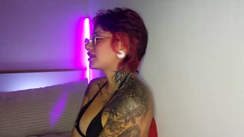 Snapshot of succubus_girl_ chatting on 07-03-26, 05:25 Alexy online show from 07-03-26, 05:25