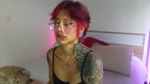 Snapshot of succubus_girl_ chatting on 07-09-26, 04:55 Alexy online show from 07-09-26, 04:55