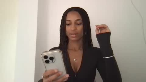 Snapshot of succubussirena chatting on 04-09-26, 12:32 Succubus Sirena online show from 04-09-26, 12:32