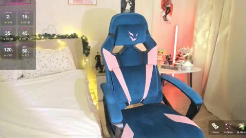 Snapshot of sue_everett chatting on 02-22-25, 12:49 sue_everett online show from 02-22-25, 12:49