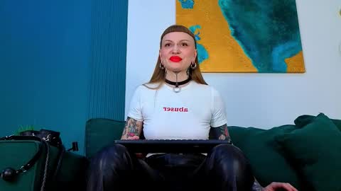Snapshot of sugarsoot chatting on 03-15-26, 05:35 sugarsoot online show from 03-15-26, 05:35