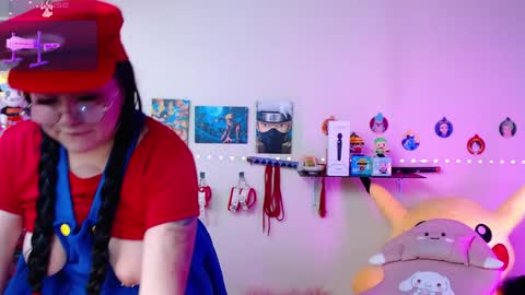 Snapshot of suimi_2 chatting on 01-12-25, 11:47 Suimi online show from 01-12-25, 11:47