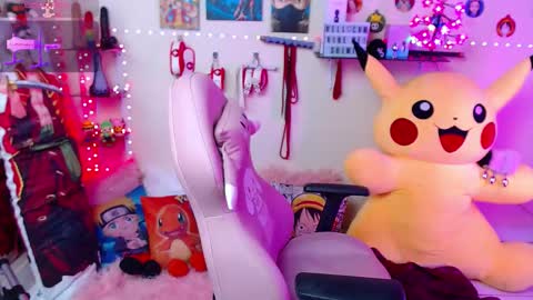 Snapshot of suimi_2 chatting on 02-14-25, 06:08 Suimi online show from 02-14-25, 06:08