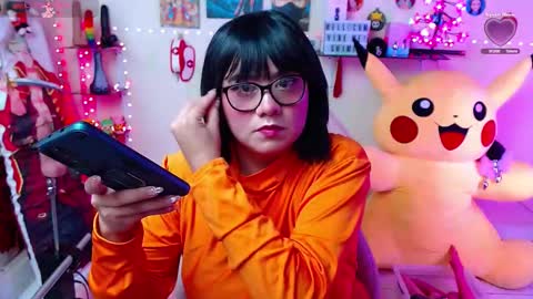 Snapshot of suimi_2 chatting on 02-16-25, 02:10 Suimi online show from 02-16-25, 02:10