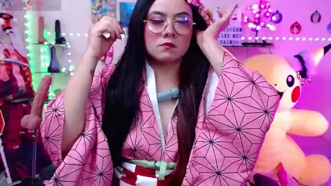 Snapshot of suimi_2 chatting on 03-09-25, 01:37 Suimi online show from 03-09-25, 01:37