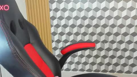 summer_______ online show from 11-10-25, 06:51