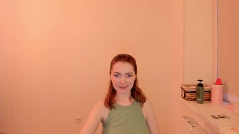Snapshot of summer_preston chatting on 06-23-26, 01:14 Summer Preston online show from 06-23-26, 01:14