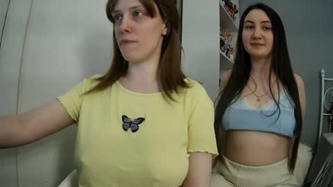 Snapshot of summerbluesky chatting on 05-15-26, 02:35 summerbluesky online show from 05-15-26, 02:35