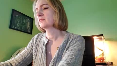 Summer online show from 03-19-26, 03:05