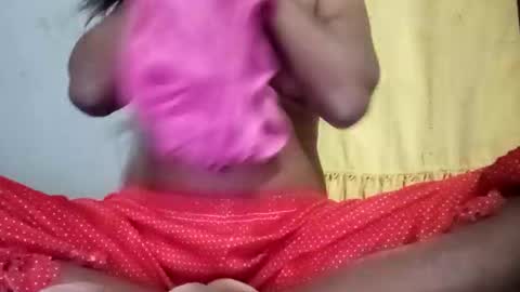 Snapshot of sunali_jain03 chatting on 04-25-26, 09:45 sunali_jain03 online show from 04-25-26, 09:45