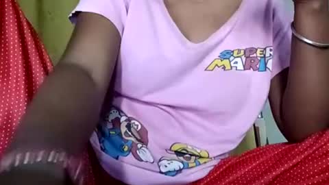 Snapshot of sunali_jain03 chatting on 07-08-26, 04:06 sunali_jain03 online show from 07-08-26, 04:06